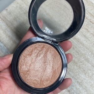 MAC MINERALIZED SKIN FINISH